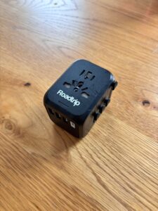 Universal adapter 